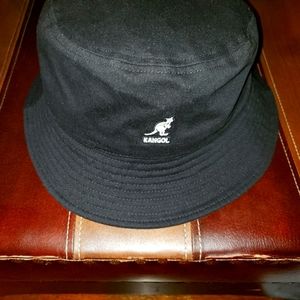 Mens bucket kangol